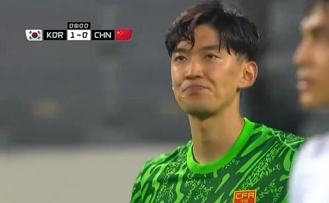 九游正版入口-国足东亚杯噩梦开局!李东炅远射世界波,7年7战韩国从未零封