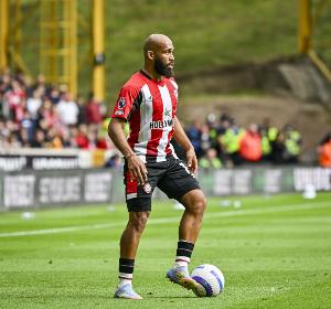 九游官网主页-记者：布伦特福德方面已经通知姆贝莫，他直到下周一才需要报到