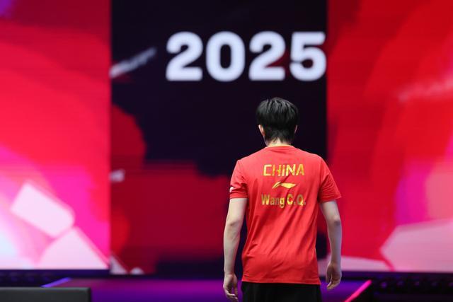 美国大满贯球台很滑！日乒教练证实王楚钦说法，对球员影响很大