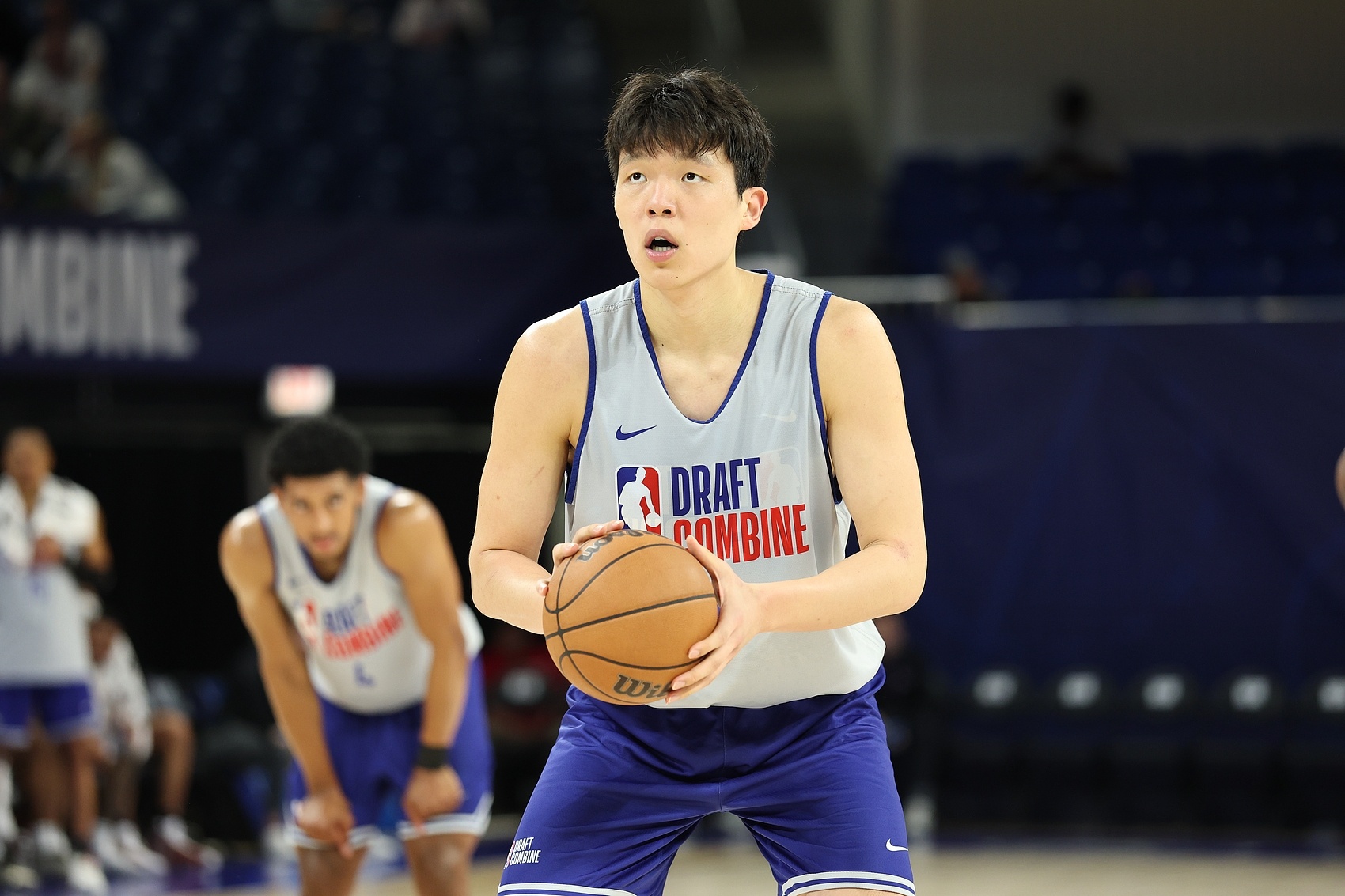 鲍仁君谈杨瀚森冲击NBA:希望媒体和球迷别尬吹、乱喷 要有耐心