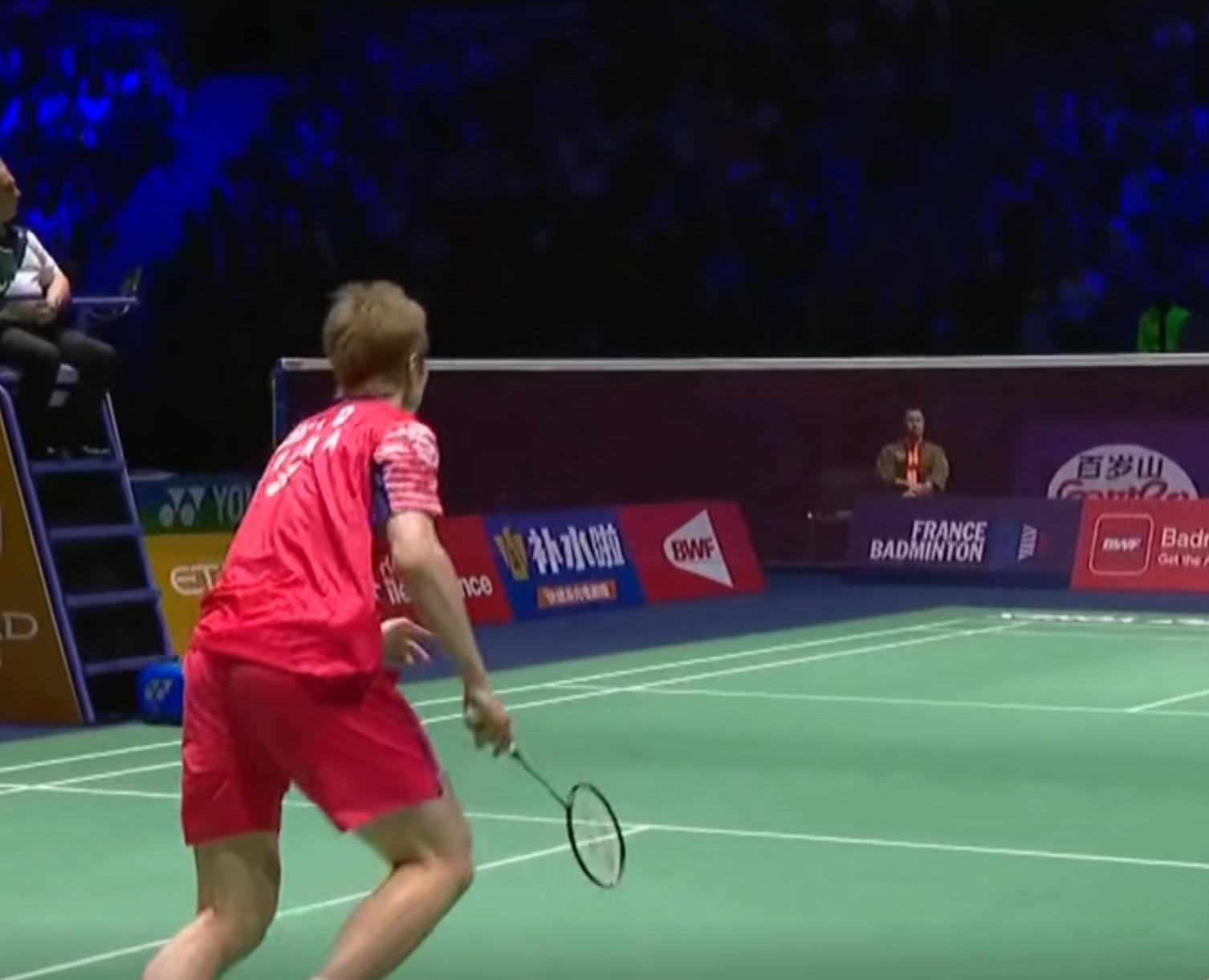 石宇奇2-1逆转昆拉武特！首局被逆转完美调整，后两局碾压式夺冠