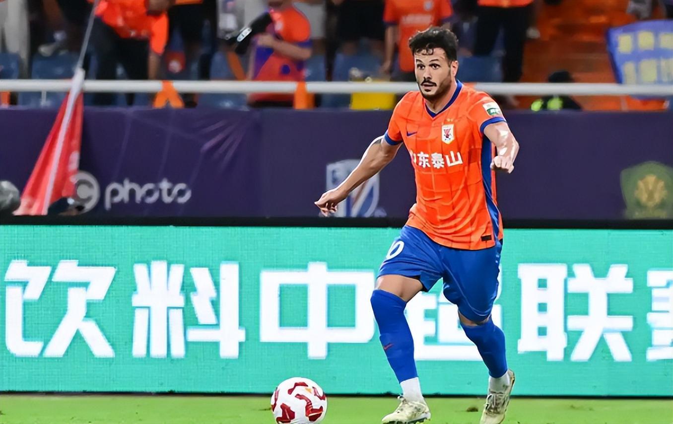 九游娱乐中心-山东泰山胜国安，瓦科大四喜，马德鲁加梅开二度，韩鹏带队4连胜