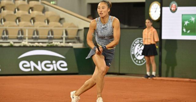 九游官方平台-郑钦文速扫挺进法网32强 首个八强无人能阻挡？