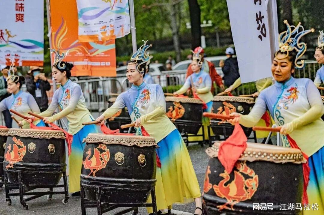 年年嚷嚷马拉松期间酒店涨价,为什么就管不住呢
