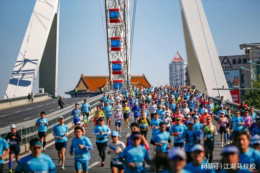 年年嚷嚷马拉松期间酒店涨价,为什么就管不住呢